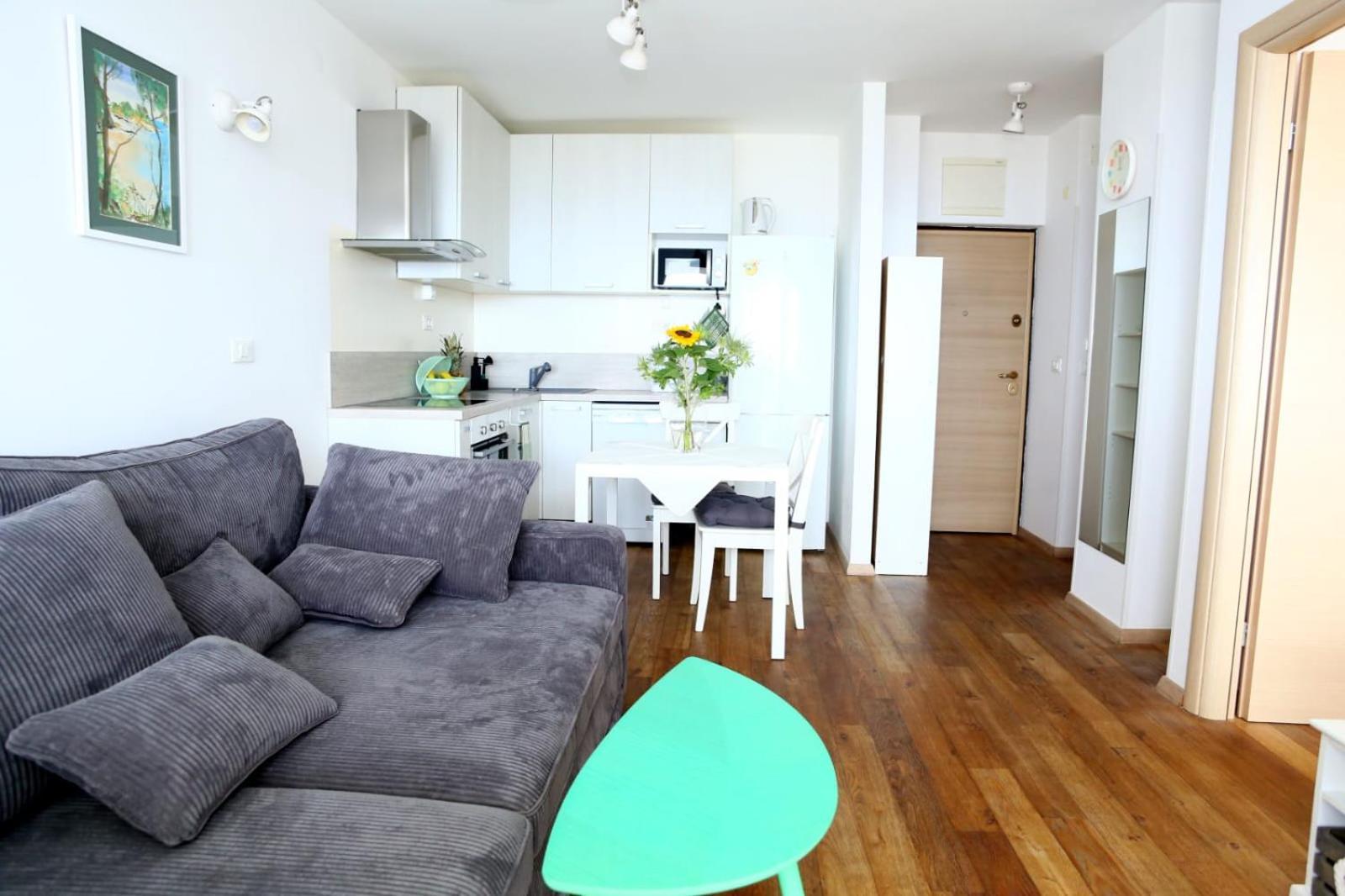 Apartman Renci With Sea View
